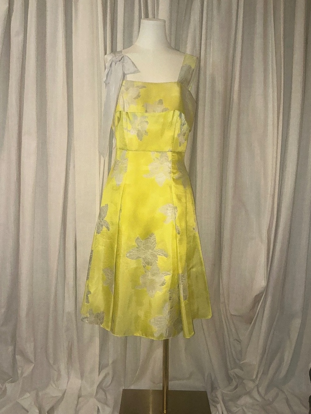 Badgley Mischka Brianna Dress in Citron | NWT Size 8
